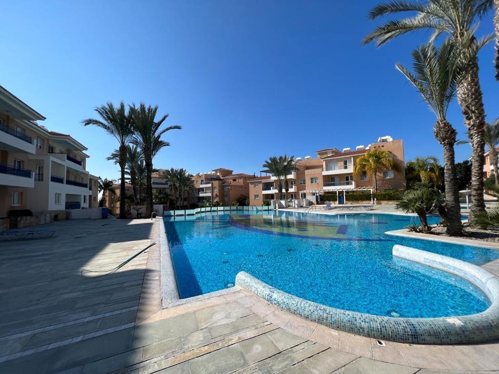 Casa Del Sol Townhouse In Iris Village Paphos Eksteriør bilde