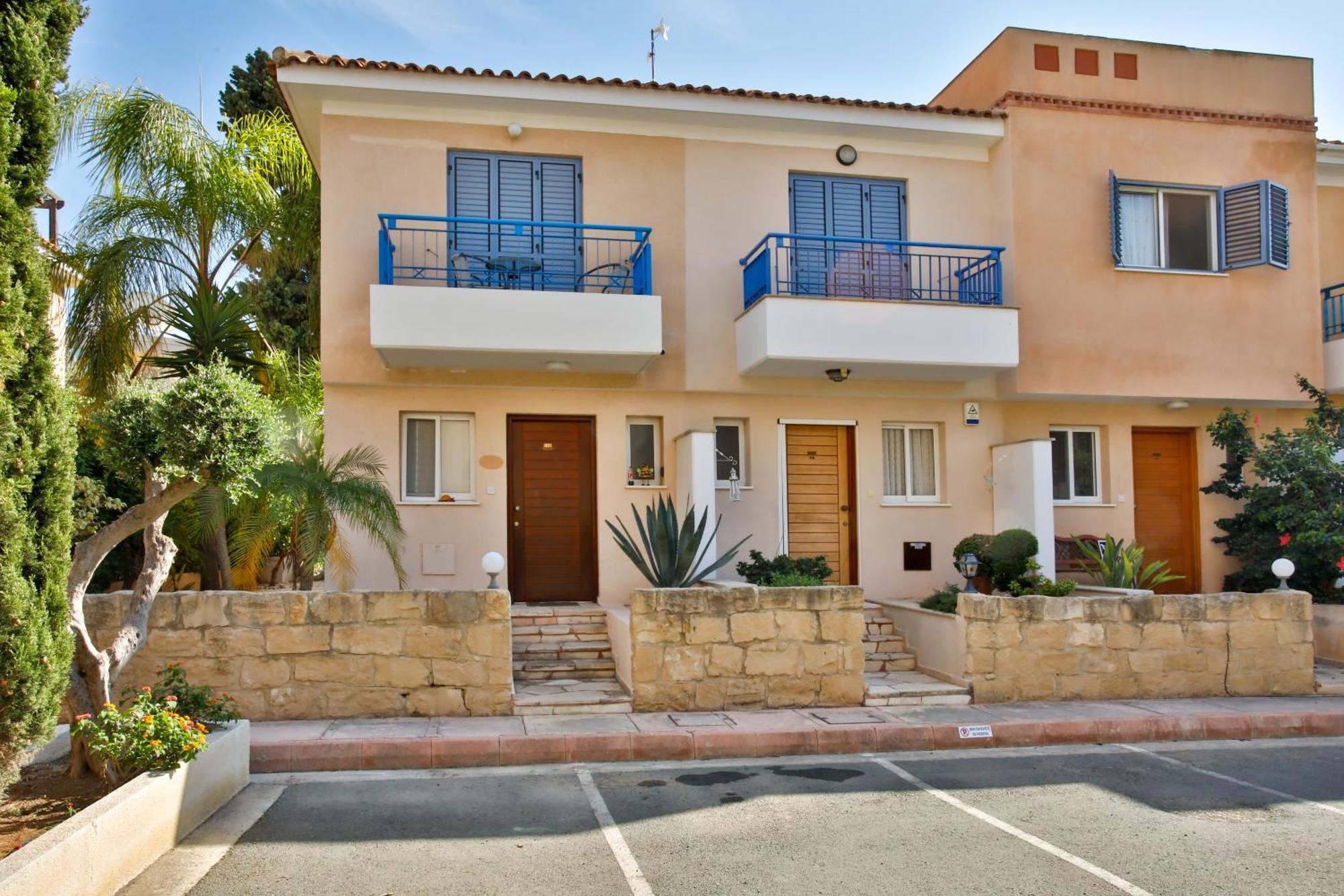 Casa Del Sol Townhouse In Iris Village Paphos Eksteriør bilde