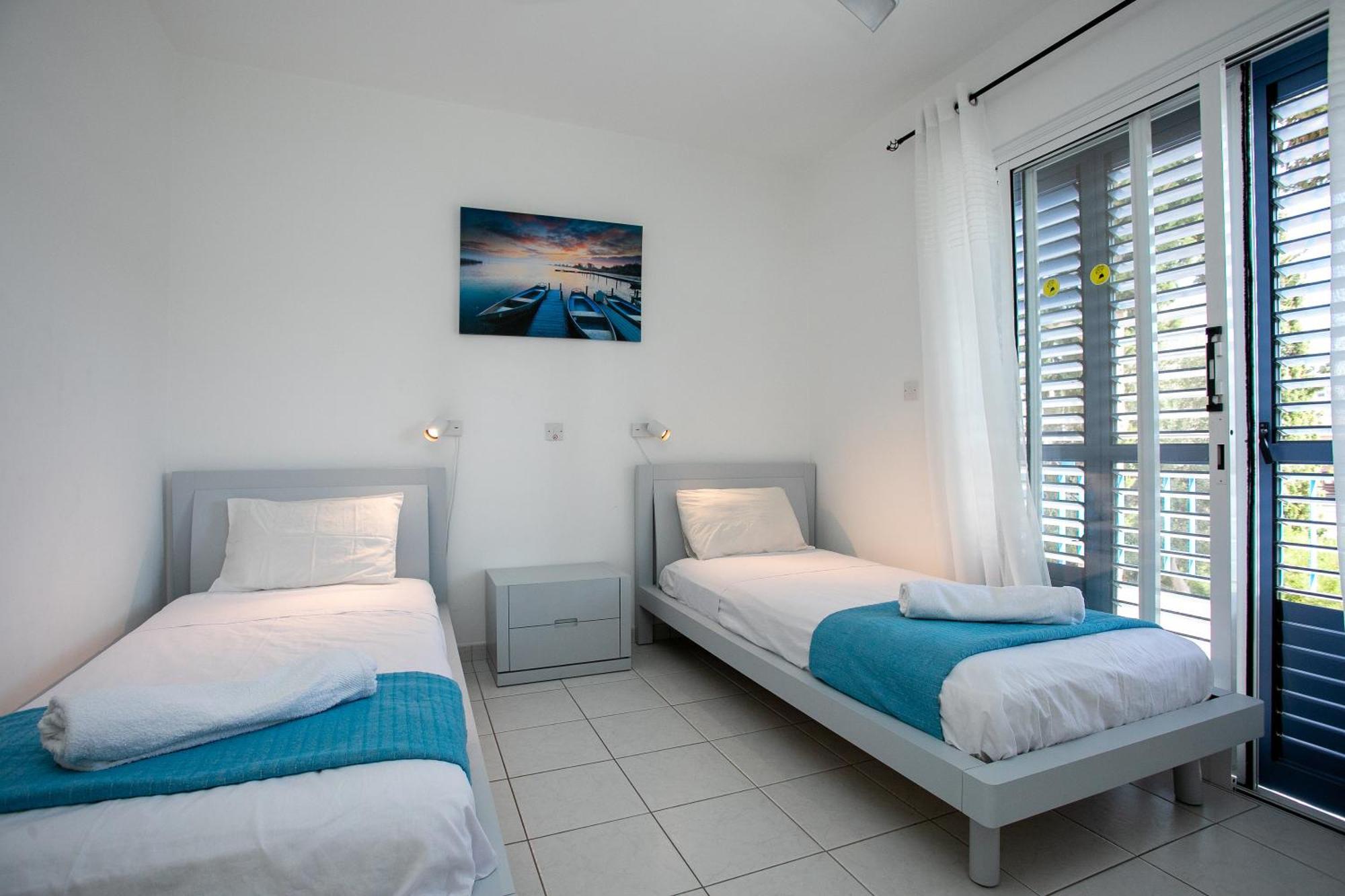 Casa Del Sol Townhouse In Iris Village Paphos Eksteriør bilde
