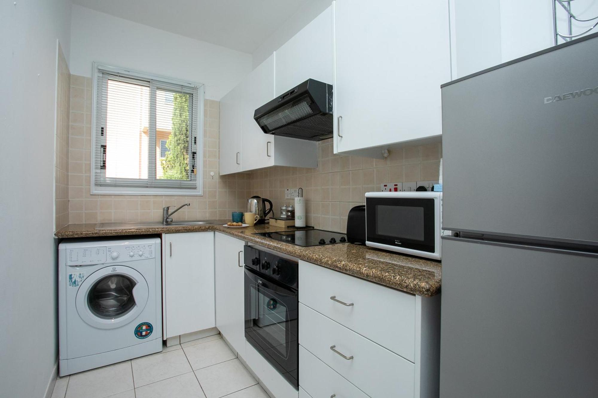 Casa Del Sol Townhouse In Iris Village Paphos Eksteriør bilde