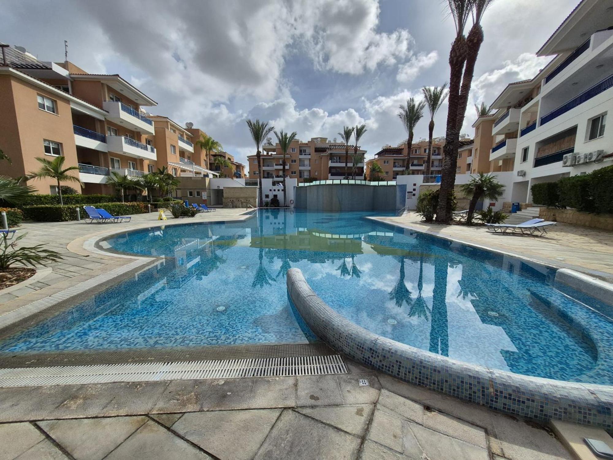 Casa Del Sol Townhouse In Iris Village Paphos Eksteriør bilde